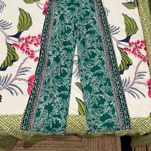 Lilly Pulitzer fiddle leaf Green jungle Floral Patterned Pants